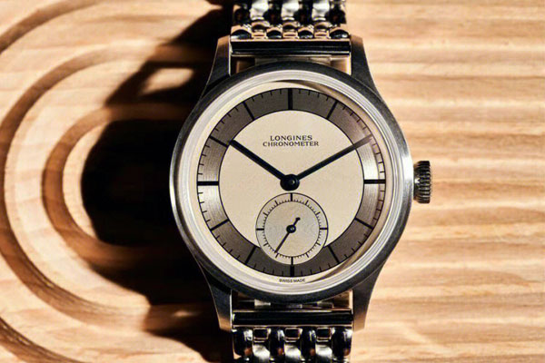 浪琴手表起霧如何處理？