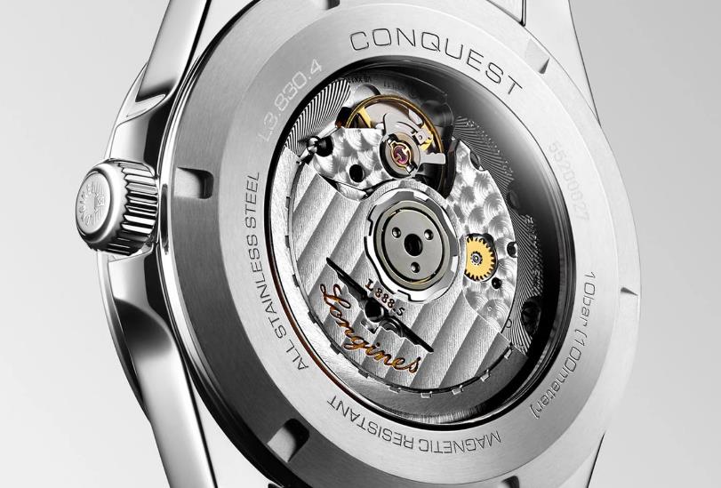 浪琴表推出全新康卡斯系列三針日歷腕表和計時碼表(圖) 浪琴表推出全新康卡斯系列三針日歷腕表和計時碼表(圖)