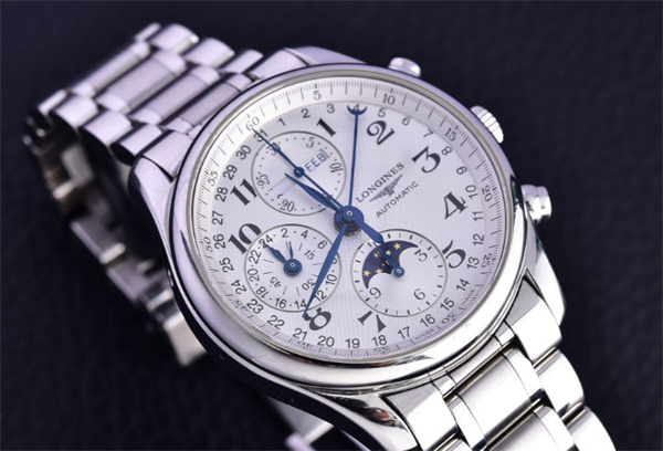 輕松解決浪琴腕表水汽煩惱，讓愛表煥然一新（圖）