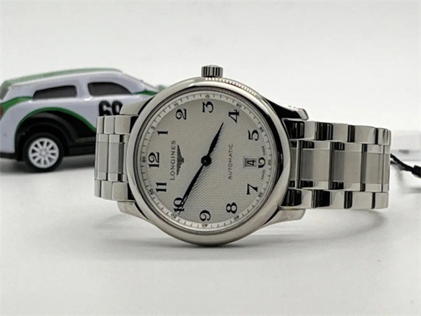 浪琴手表表針掉了是啥原因(圖) 浪琴手表表針掉了是啥原因(圖)